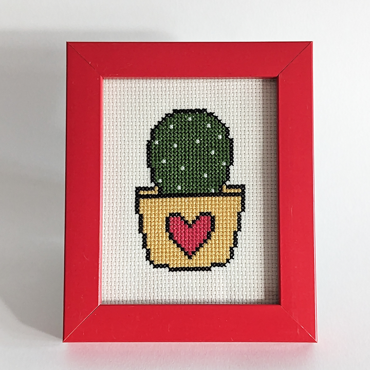 კაქტუსი გულით - კანვაზე ქარგვა