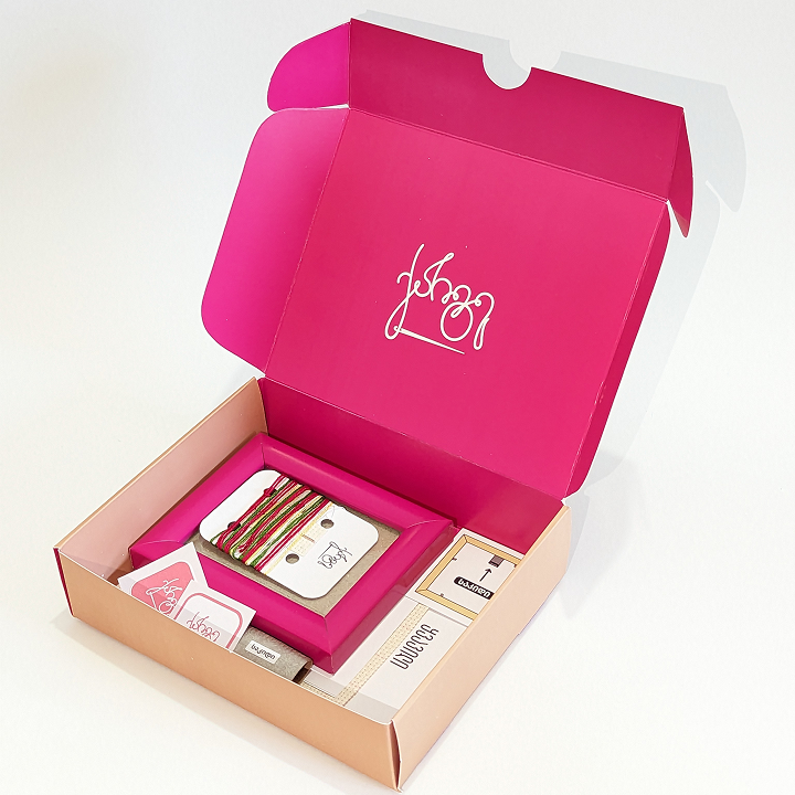 ყვავილი - კანვაზე ქარგვა