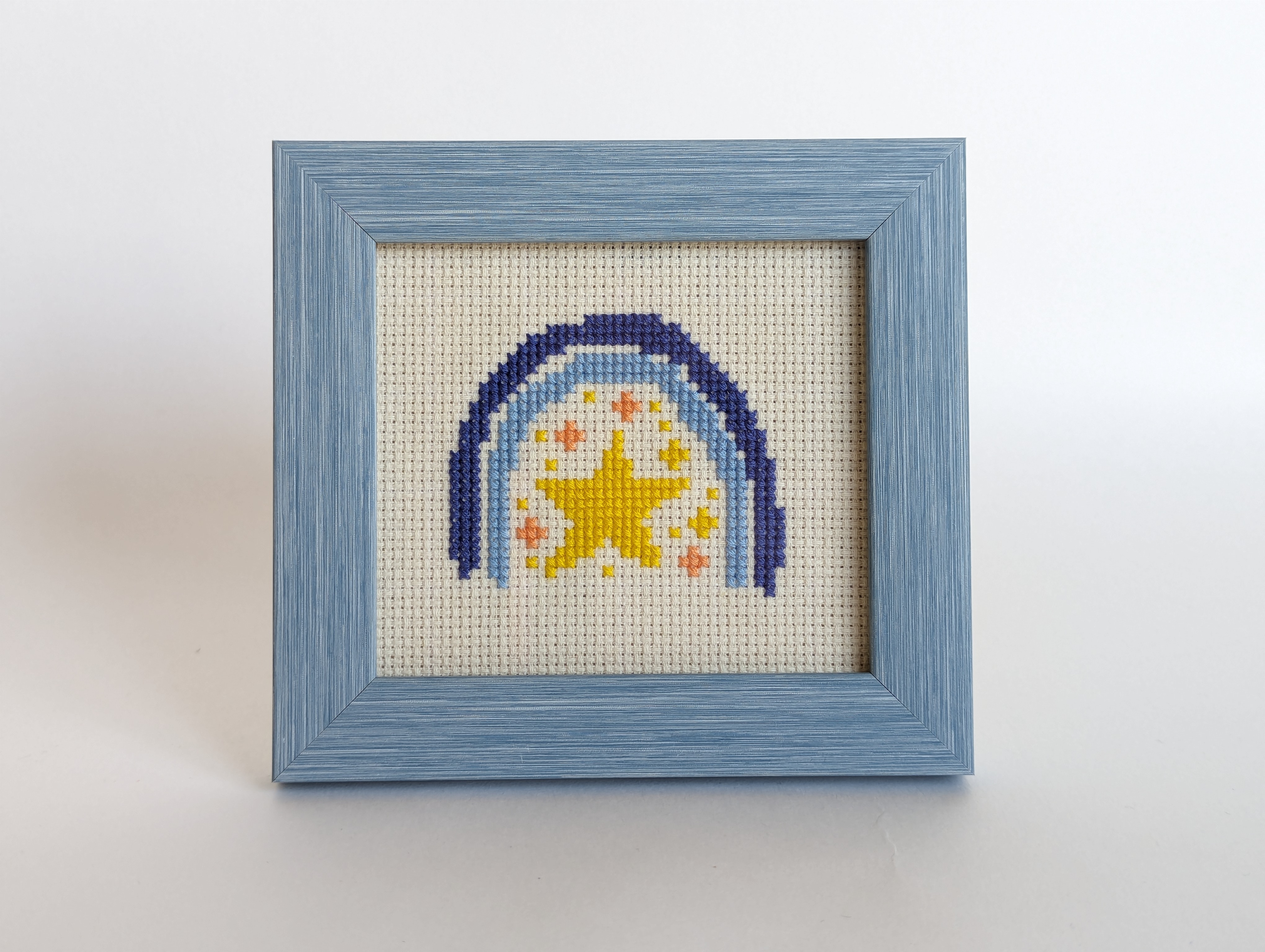 Embroidery Kit_Stars & Rainbow (With Sky Blue Frame)